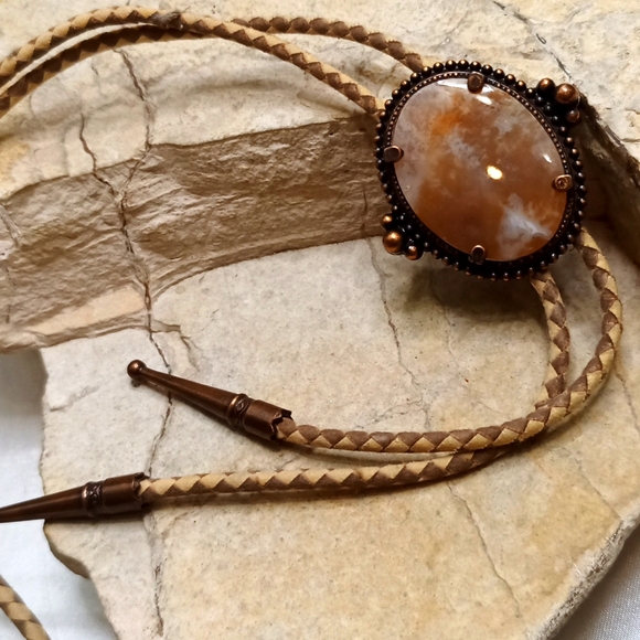 Vintage Bolo Necklace Brown Agate Natural Stone
